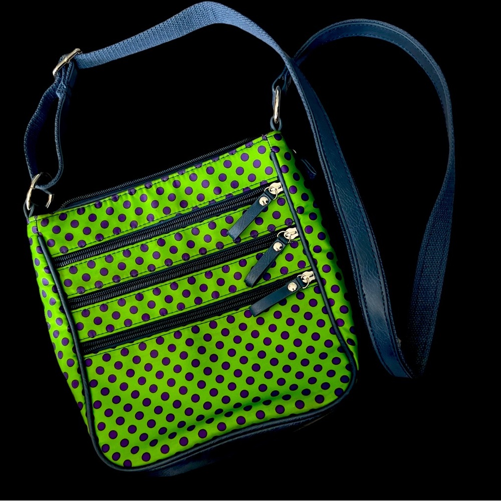 💖 Playful Polka Dot Crossbody Purse 💖